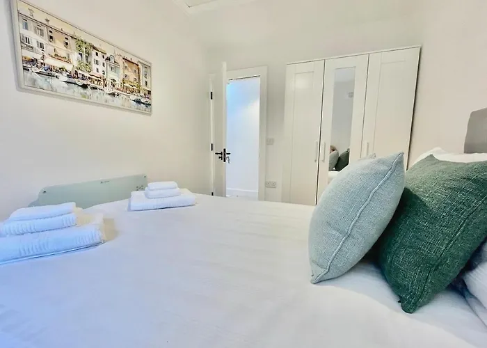 Bright & Stylish アパート トマスタウン