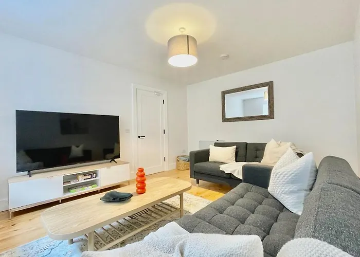 Bright & Stylish トマスタウン