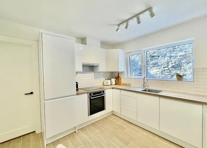 Bright & Stylish アパート