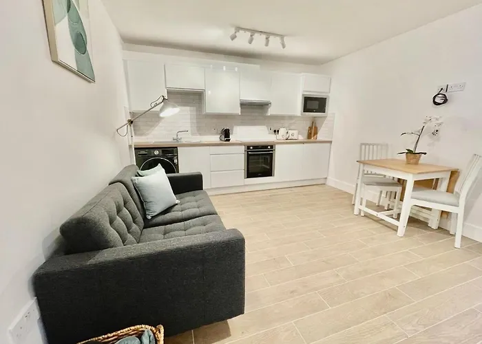 Bright & Stylish アパート